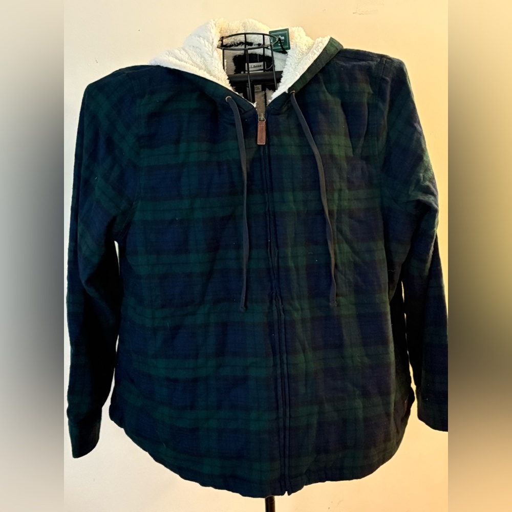 L.L. Bean Men's Green and Blue Plaid Shirt Jacket